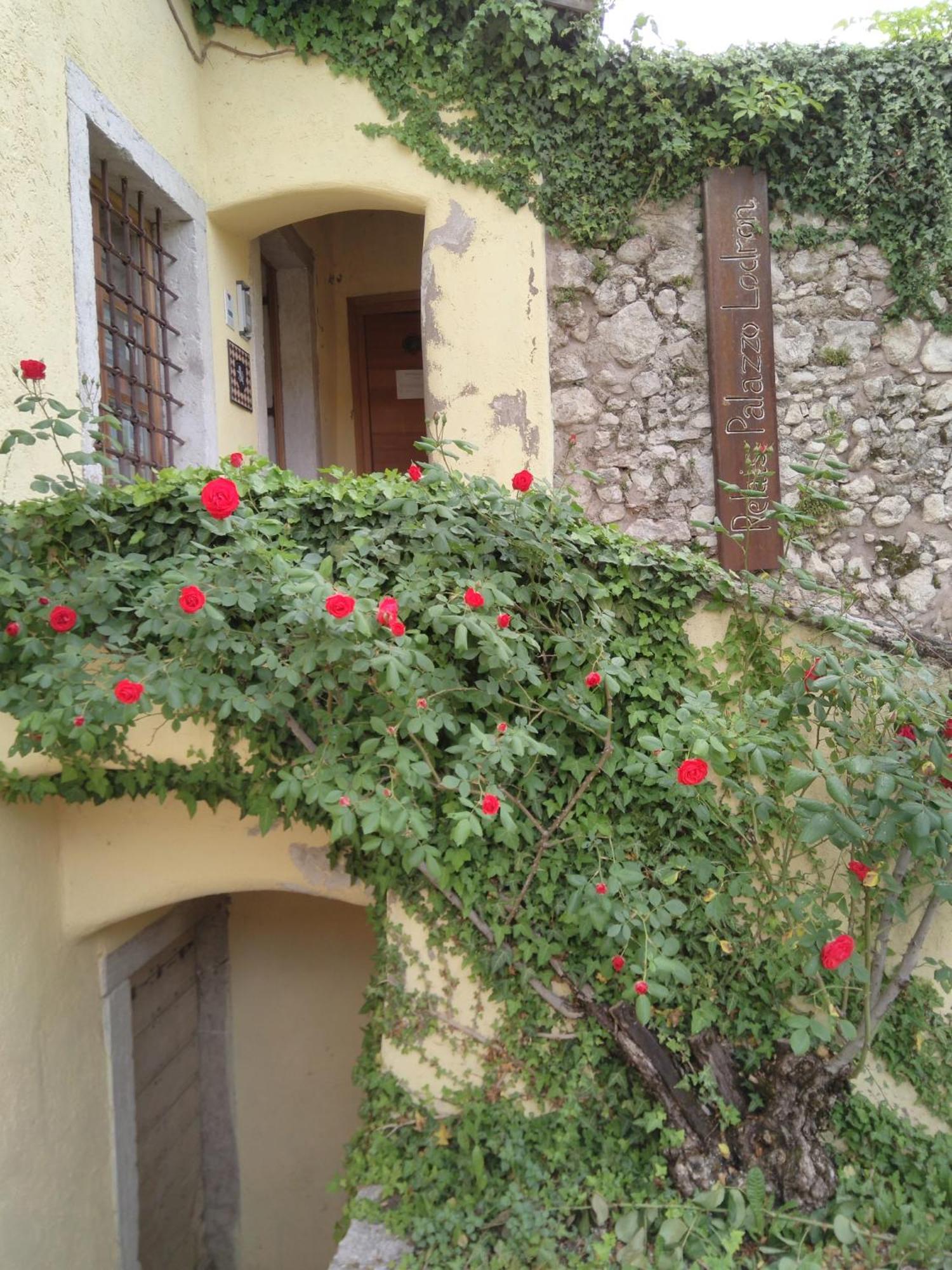 Relais Palazzo Lodron Ξενοδοχείο Ροβερέτο Εξωτερικό φωτογραφία